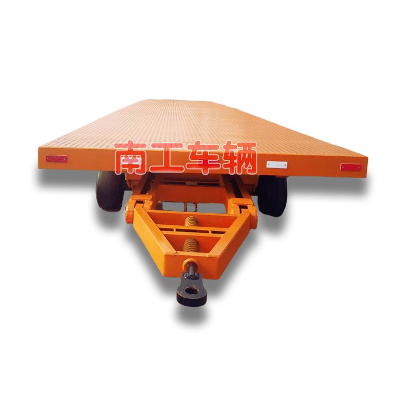 40噸12.5米加長(zhǎng)型平板拖車(chē)