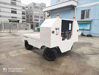 1672972766828352.jpg 10噸遙控式電動(dòng)平板拖車I.jpg