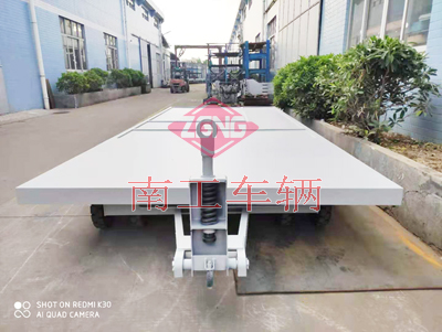 1675408960941800.jpg 7噸移動式房車底盤1I.jpg