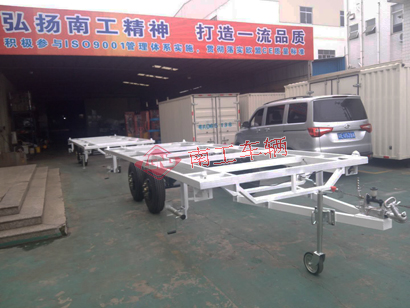 1676268629410242.jpg 4噸房車底盤 平板全掛拖車1I.jpg