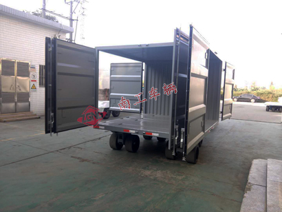 1676511700878528.jpg 15噸三開門箱式平板拖車3I.jpg