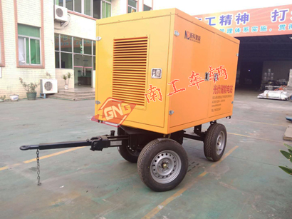 1676532974364362.jpg 箱式平板車 光伏儲(chǔ)能電站專用拖車I.jpg