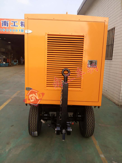 1676532990454199.jpg 箱式平板車 光伏儲(chǔ)能電站專用拖車4I.jpg