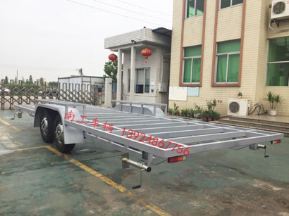 1677036545666353.jpg 骨架式4噸底盤拖車2I.jpg