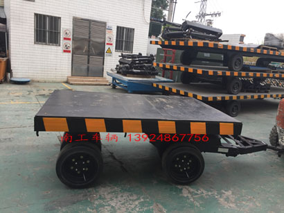 1677132660301798.jpg 30噸重型8輪平板拖車4I.jpg