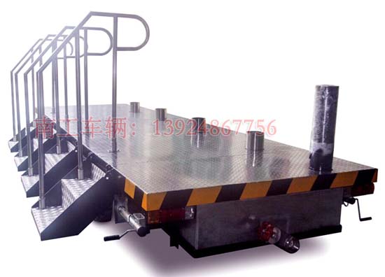 1677294877568923.jpg 移動(dòng)廁所底盤拖車3.jpg