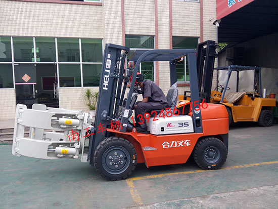 1677305798466582.jpg 合力叉車1 I .jpg