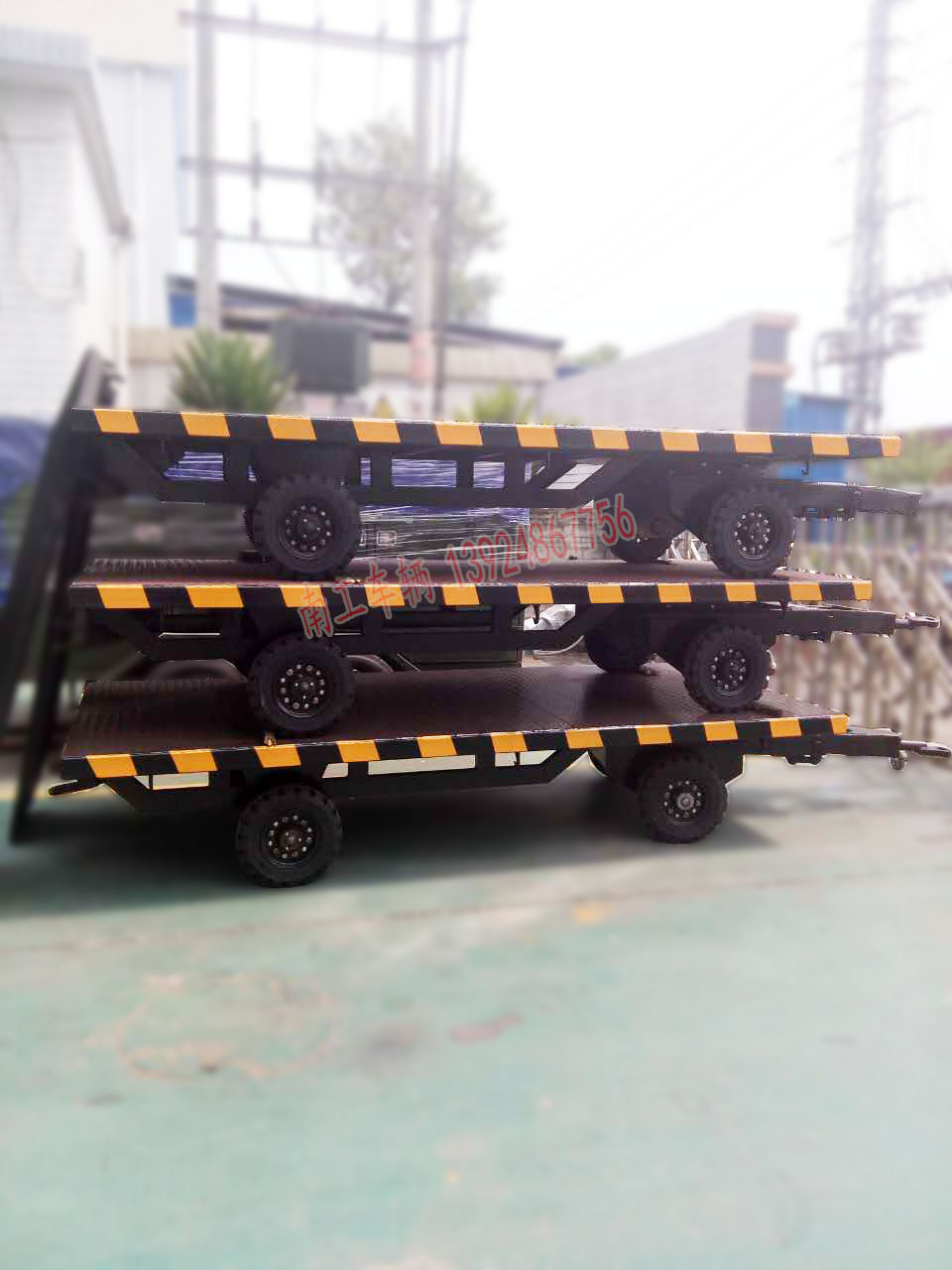 1677810289208372.jpg 3噸平板拖車(chē)D (1).jpg