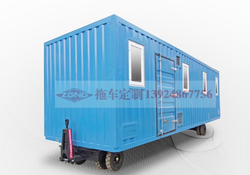 1678159457848584.jpg 保溫隔熱廂式平板拖車1.jpg