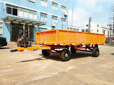 1682328466728421.jpg 3噸鐵板護(hù)欄平板工具拖車4I.jpg