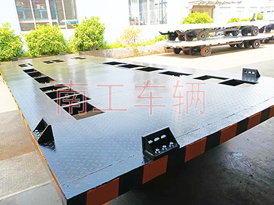 1682411289920269.jpg 13點5噸箱變拖車底盤 全掛式平板拖車3I.jpg