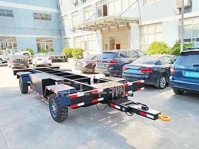 1683529575929992.jpg 12噸自走式平板拖車底盤(電動平板車)I.jpg