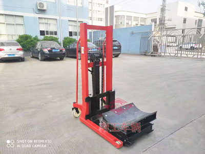 1683882819929170.jpg 1噸手動卷筒紙工具車1I.jpg