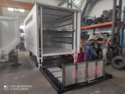 1684309579317907.jpg 箱式拖車垂直尾板2I.jpg