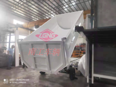 1684313584292397.jpg 自卸車4I.jpg