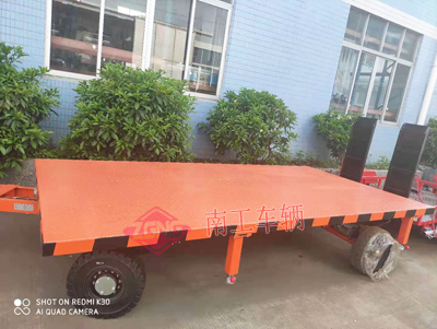 1684394054187391.jpg 3.5噸帶剎車減震帶尾燈螺紋支腿平板拖車3I.jpg