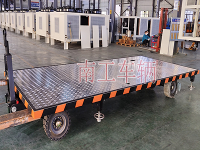 6噸鋁花紋板牽引平板拖車(chē)I.jpg