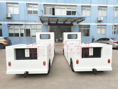 1704350200680270.jpg 2噸座駕式純電動(dòng)平板拖車3I.jpg