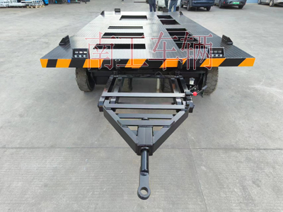 1706233570845429.jpg 10噸預(yù)制方艙平板拖車(chē) 拖車(chē)底盤(pán)4I.jpg