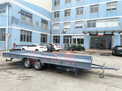 1719815719292803.jpg 2噸輕型鐵板實(shí)心護(hù)欄ATV拖車1I.jpg